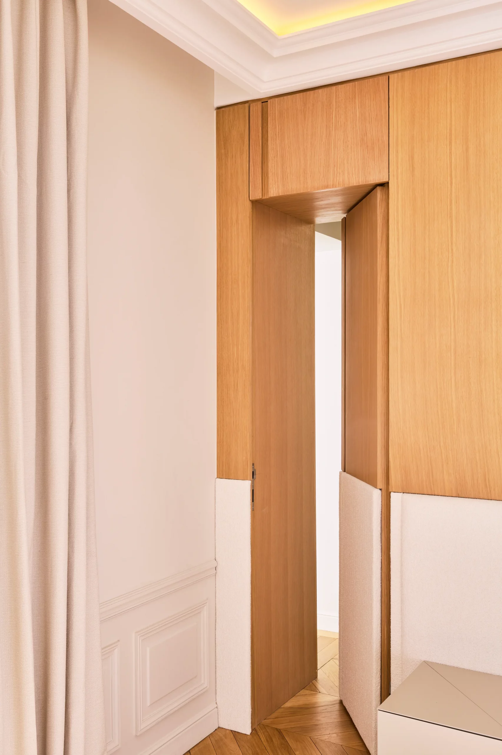 GUILLAUME RUE DE LONGCHAMPS copyright obligatoire Didier Delmas__020